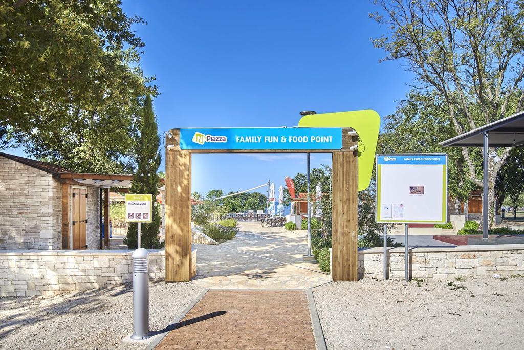 Happy Camp Mobile Homes In Camping Park Umag Каригадор Экстерьер фото